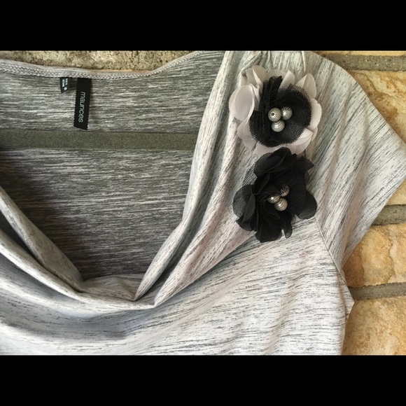 Grey top - Picture 2 of 6